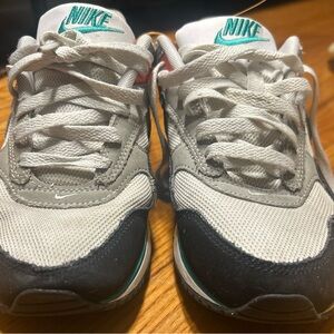 Nike Girls Air Max 90 Gray, Black, and White Sneakers